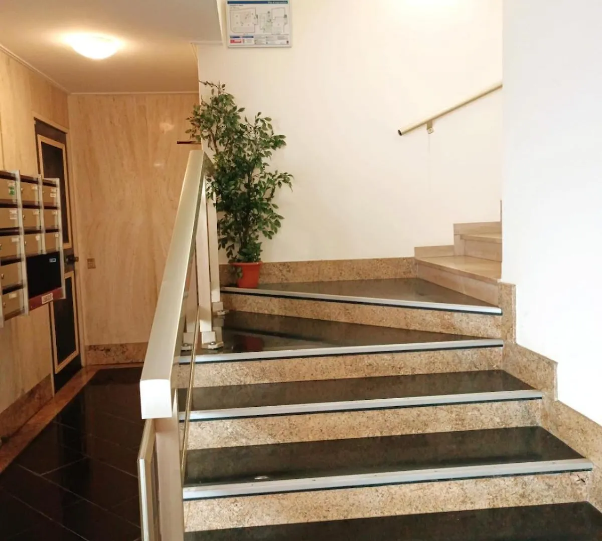 Juan-Les-Pins Centre Apartment Antibes