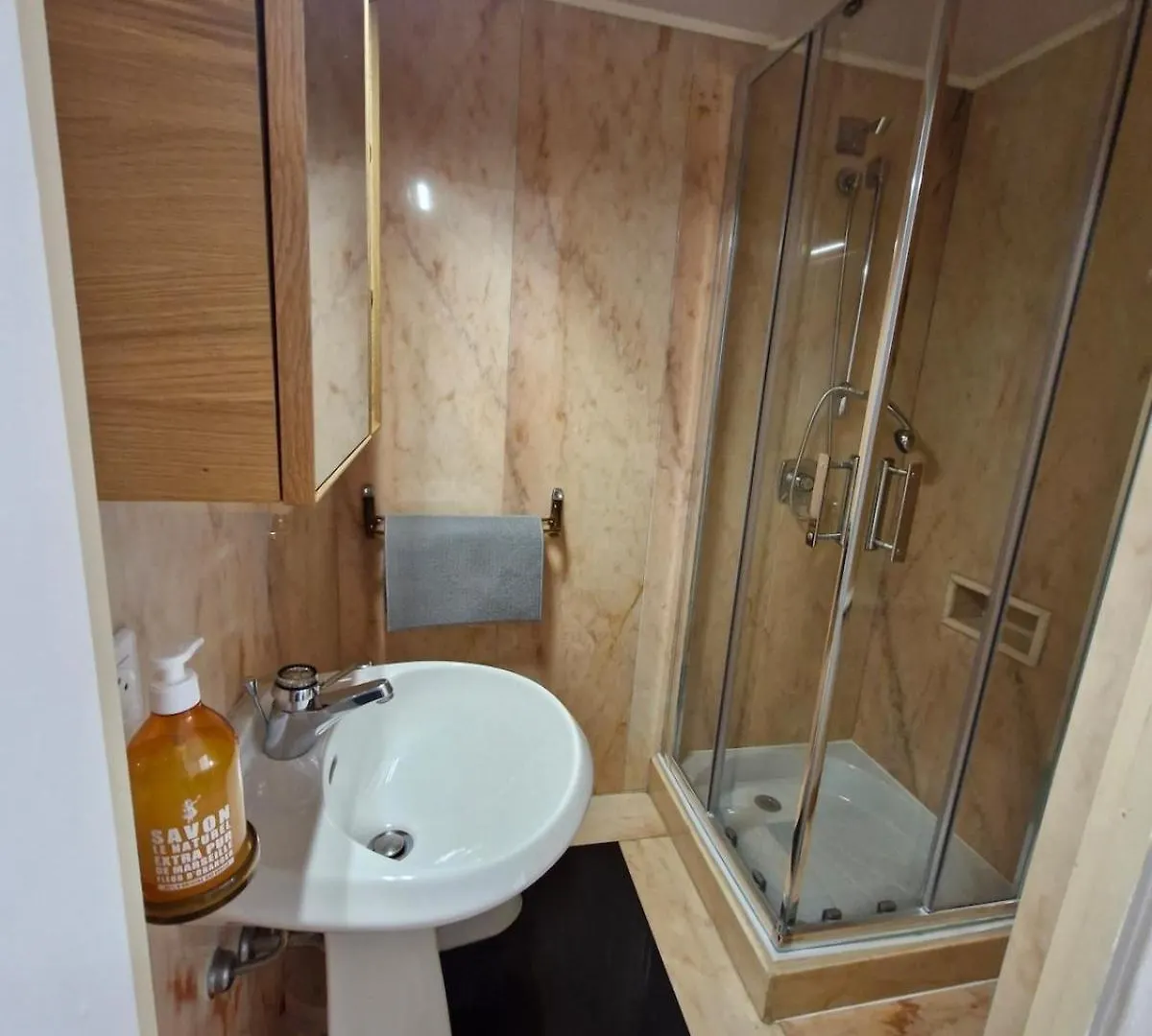 Juan-Les-Pins Centre Apartment Antibes