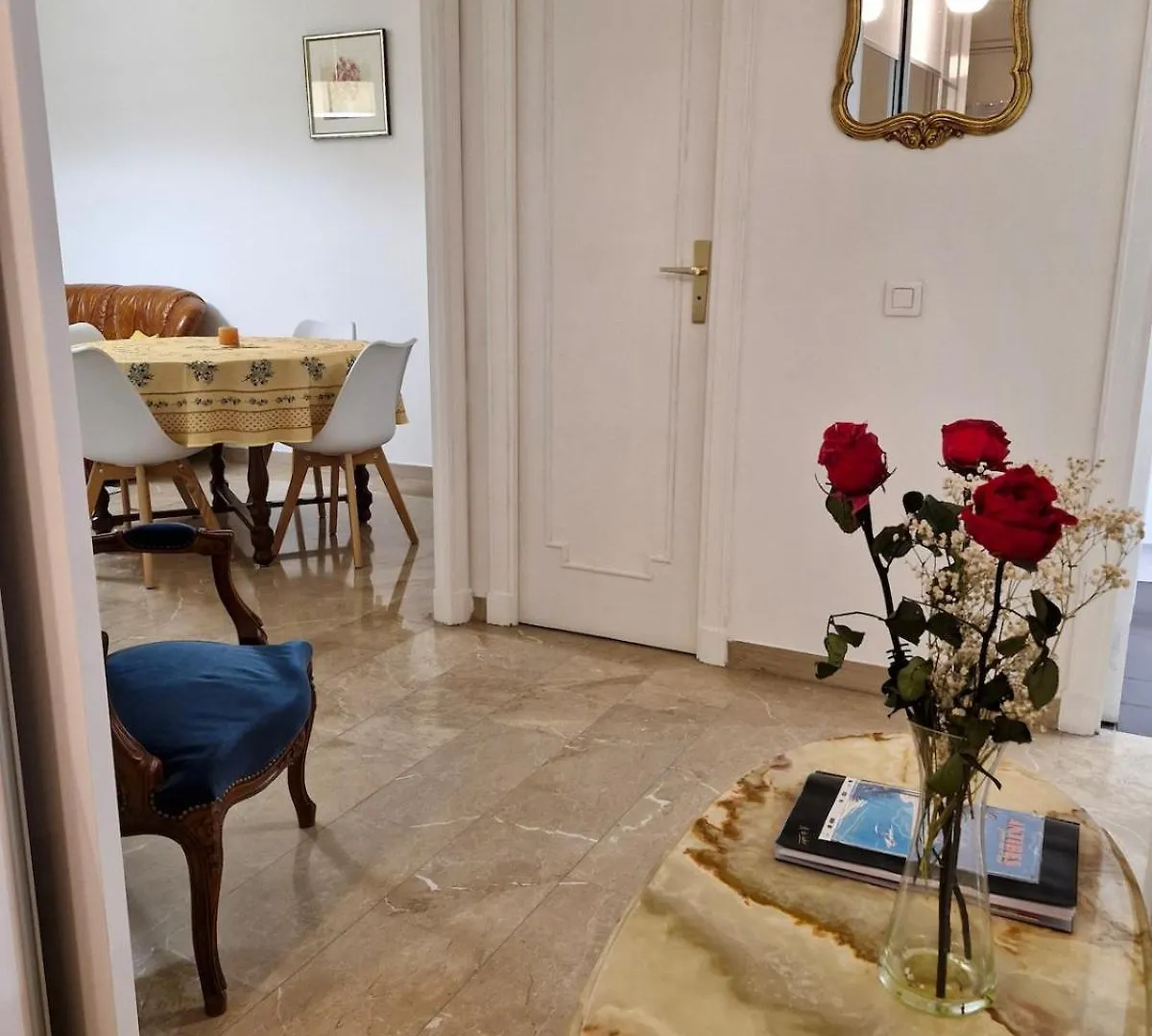 Juan-Les-Pins Centre Apartment Antibes