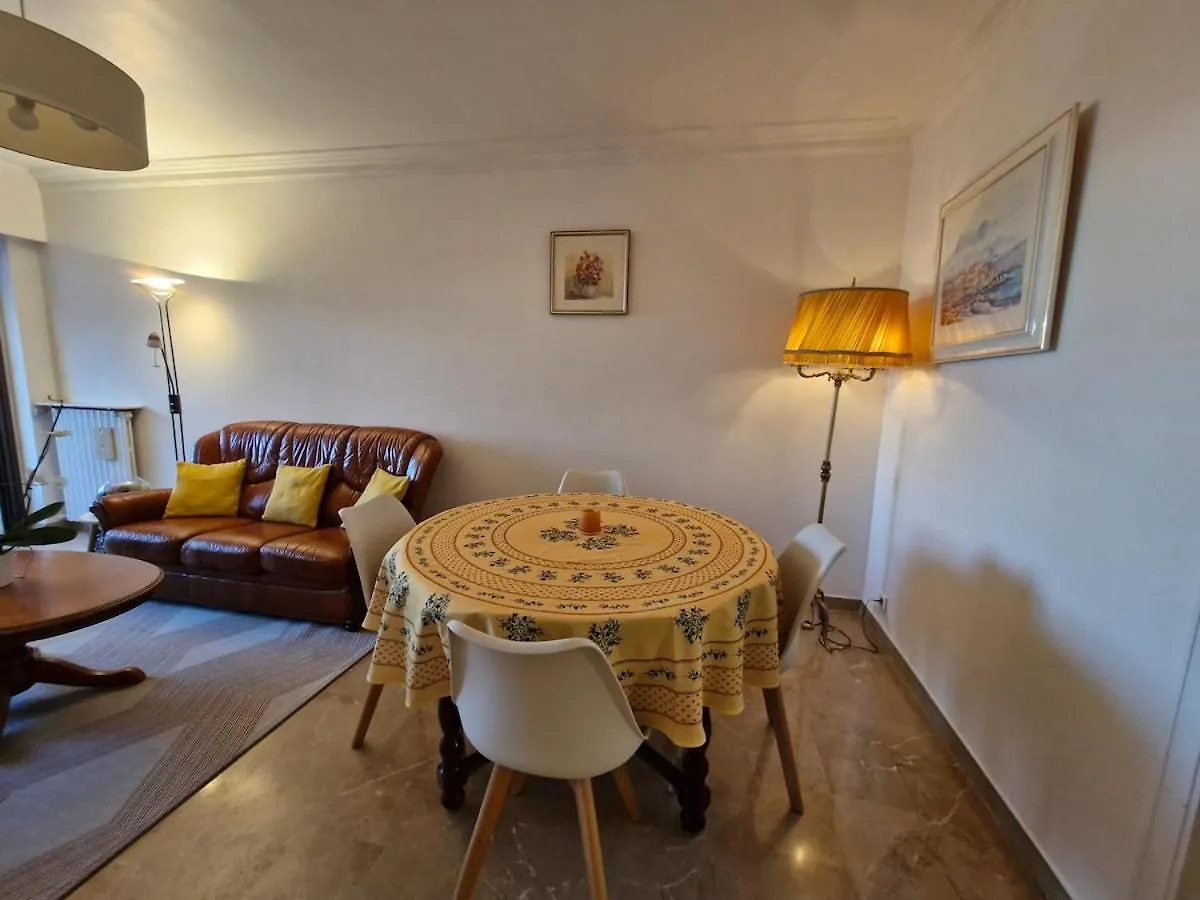 Juan-Les-Pins Centre Apartment Antibes